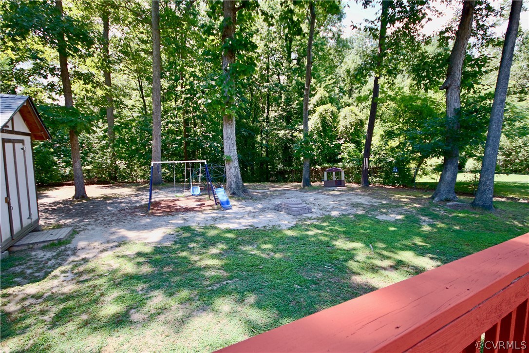 642 Clearlake Road North Chesterfield, VA 23236 - Photo 9 of 36 Gallery Image 9