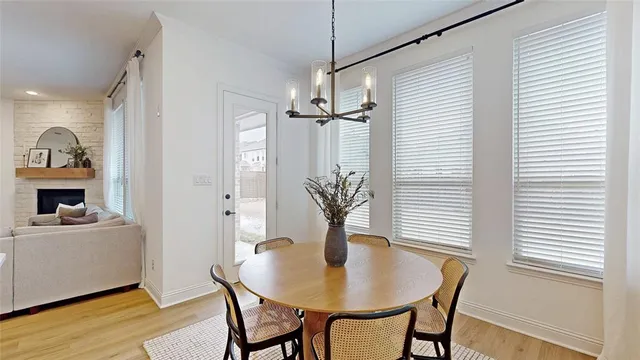 $590,000 | 917 Fallbrook Avenue, Denton, TX 76210