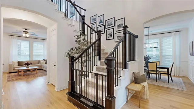 $590,000 | 917 Fallbrook Avenue, Denton, TX 76210