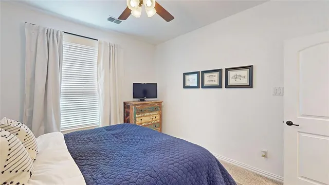 $590,000 | 917 Fallbrook Avenue, Denton, TX 76210