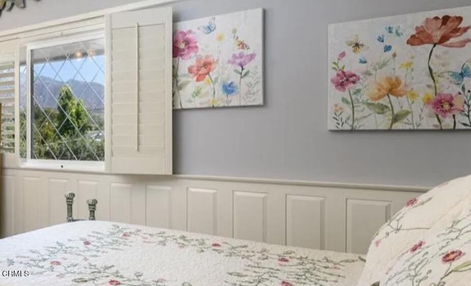 10430 Ojai Santa Paula Road Ojai, CA 93023 - Photo 16 of 25 a view of a bedroom