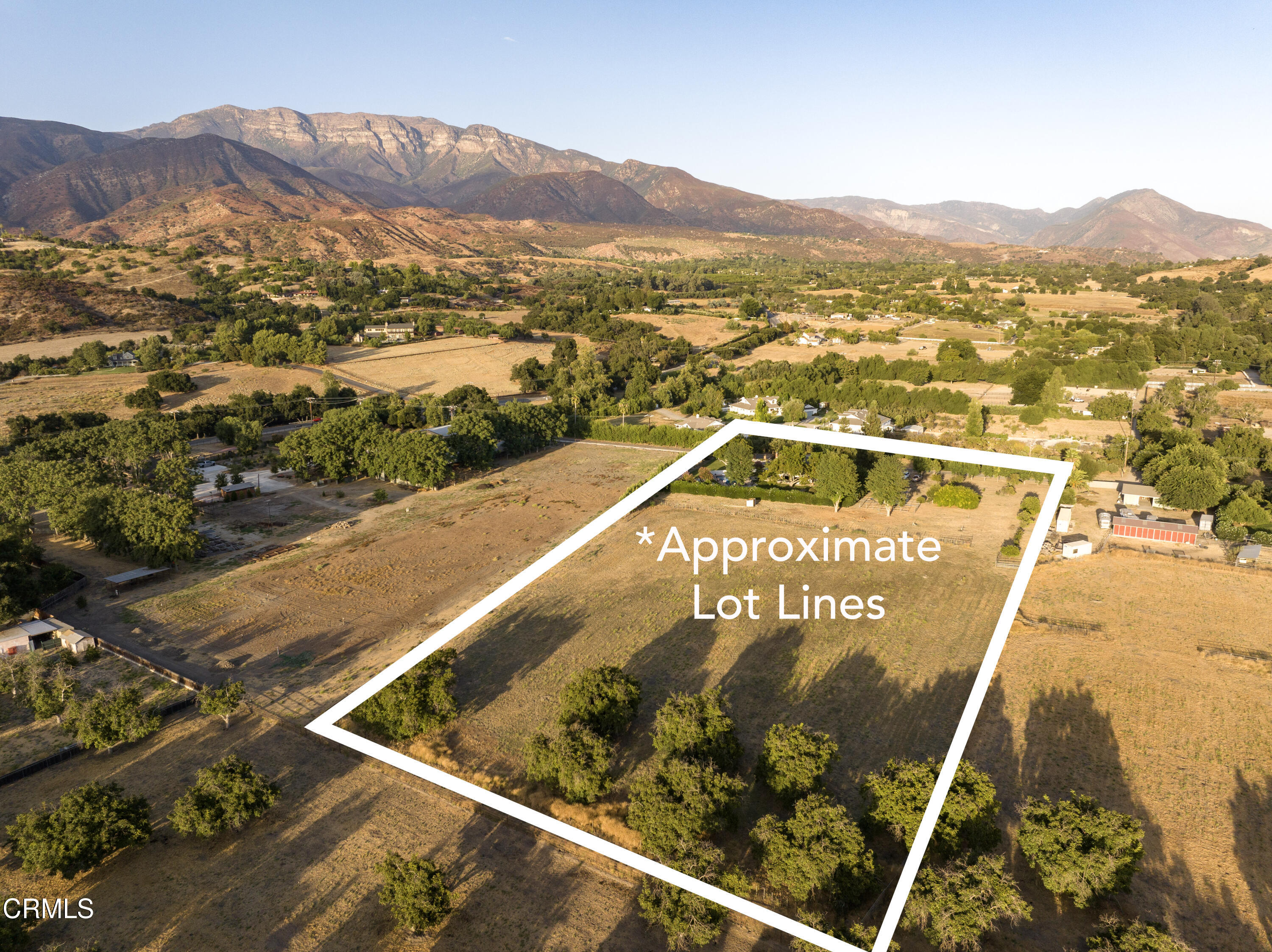10430 Ojai Santa Paula Road Ojai, CA 93023 - Photo 5 of 25 a view of a swimming pool with a mountain