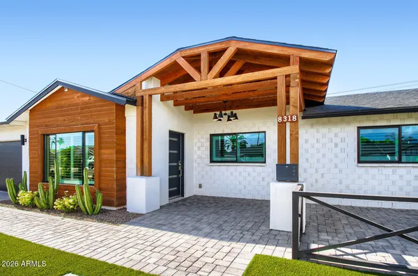 $5,500 | 8318 East Sells Drive, Scottsdale, AZ 85251