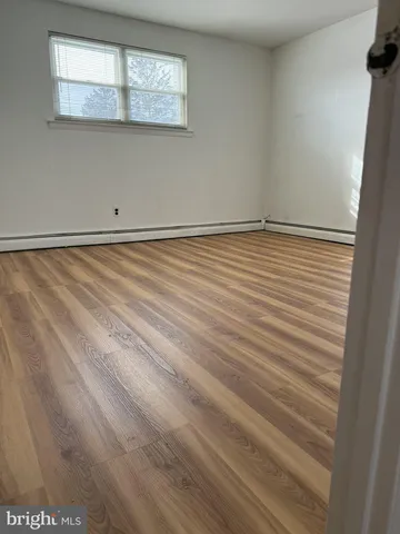 $1,800 | 219 West 6th Street, Unit 2, Lansdale, PA 19446