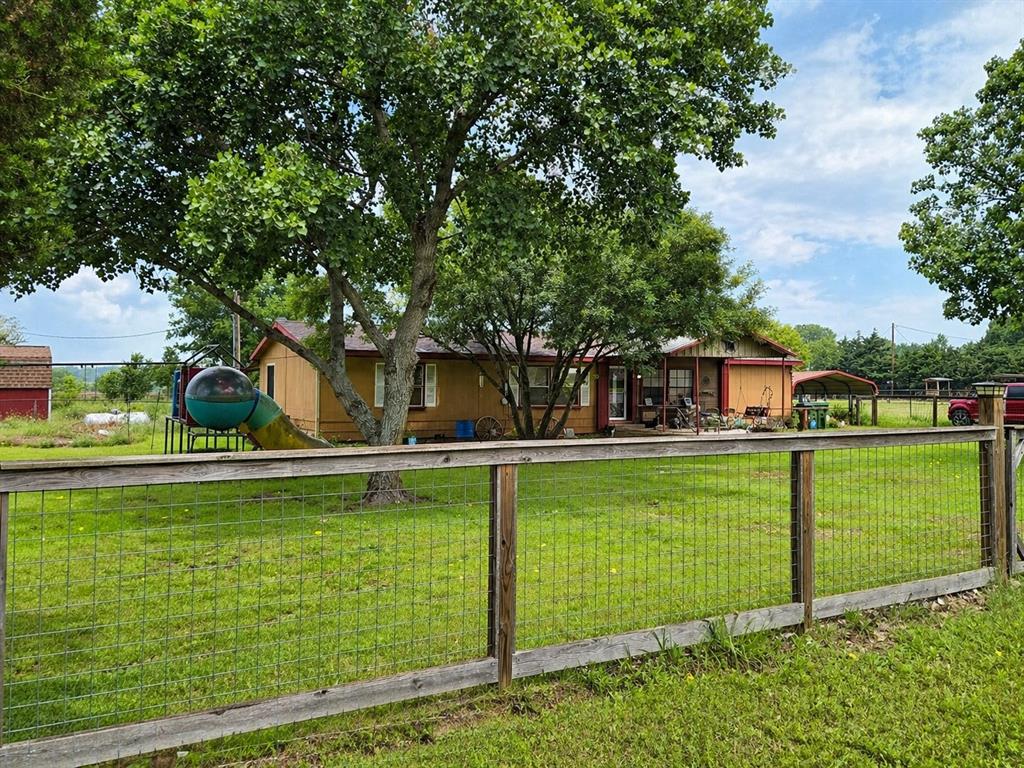 142 Hill Road Ferris, TX 75125 - Photo 2 of 2