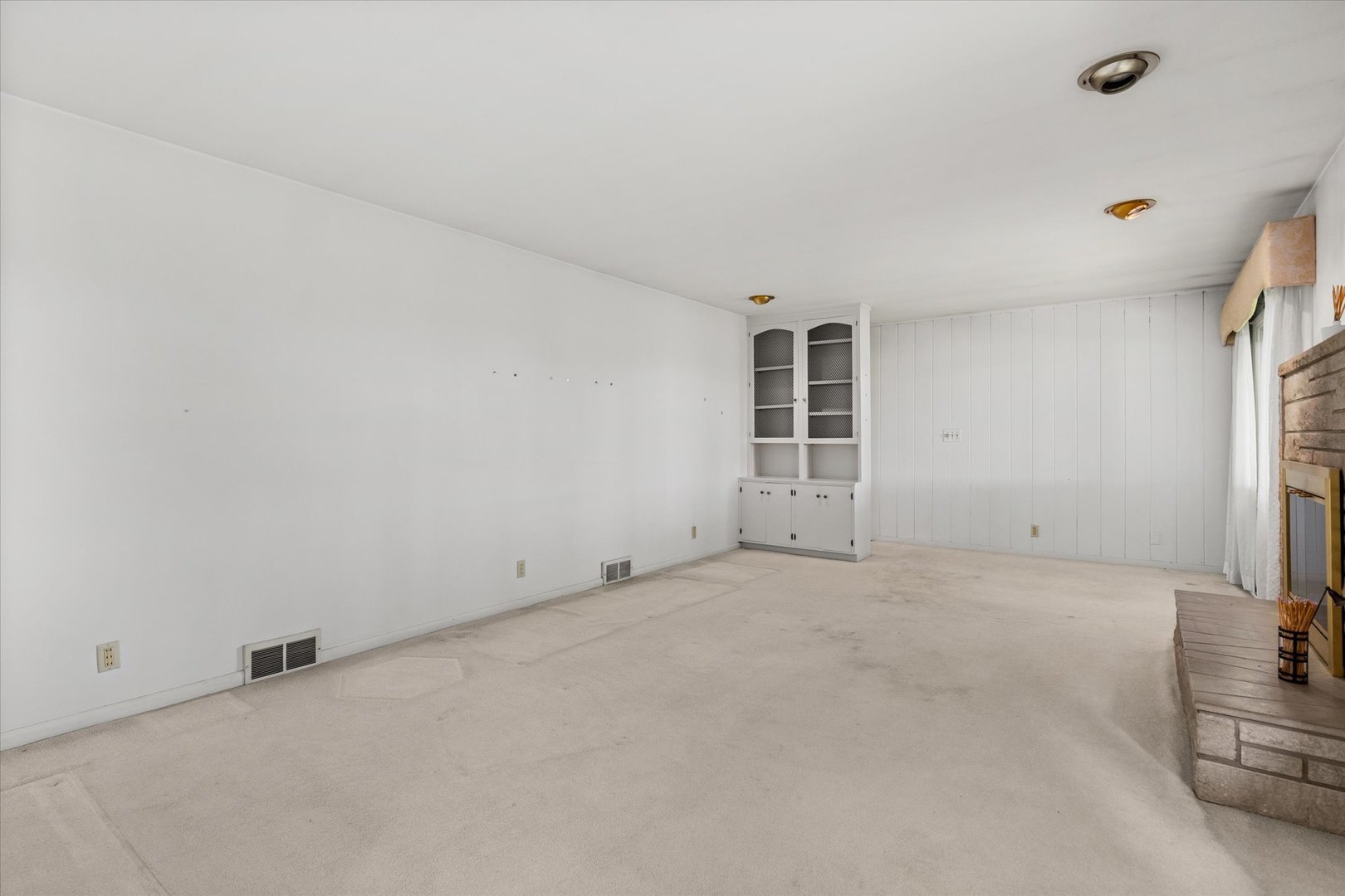 492 North 23rd Road Oglesby, IL 61348 - Photo 4 of 50