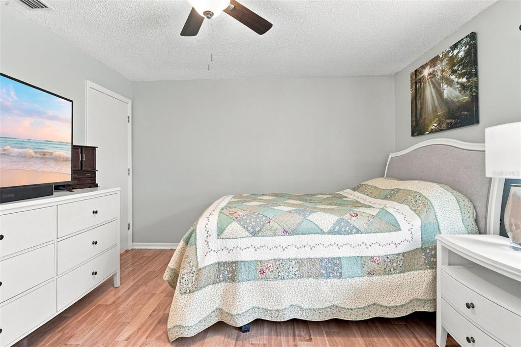 12435 Orangewood Circle Tavares, FL 32778 - Photo 17 of 35 Gallery Image 17