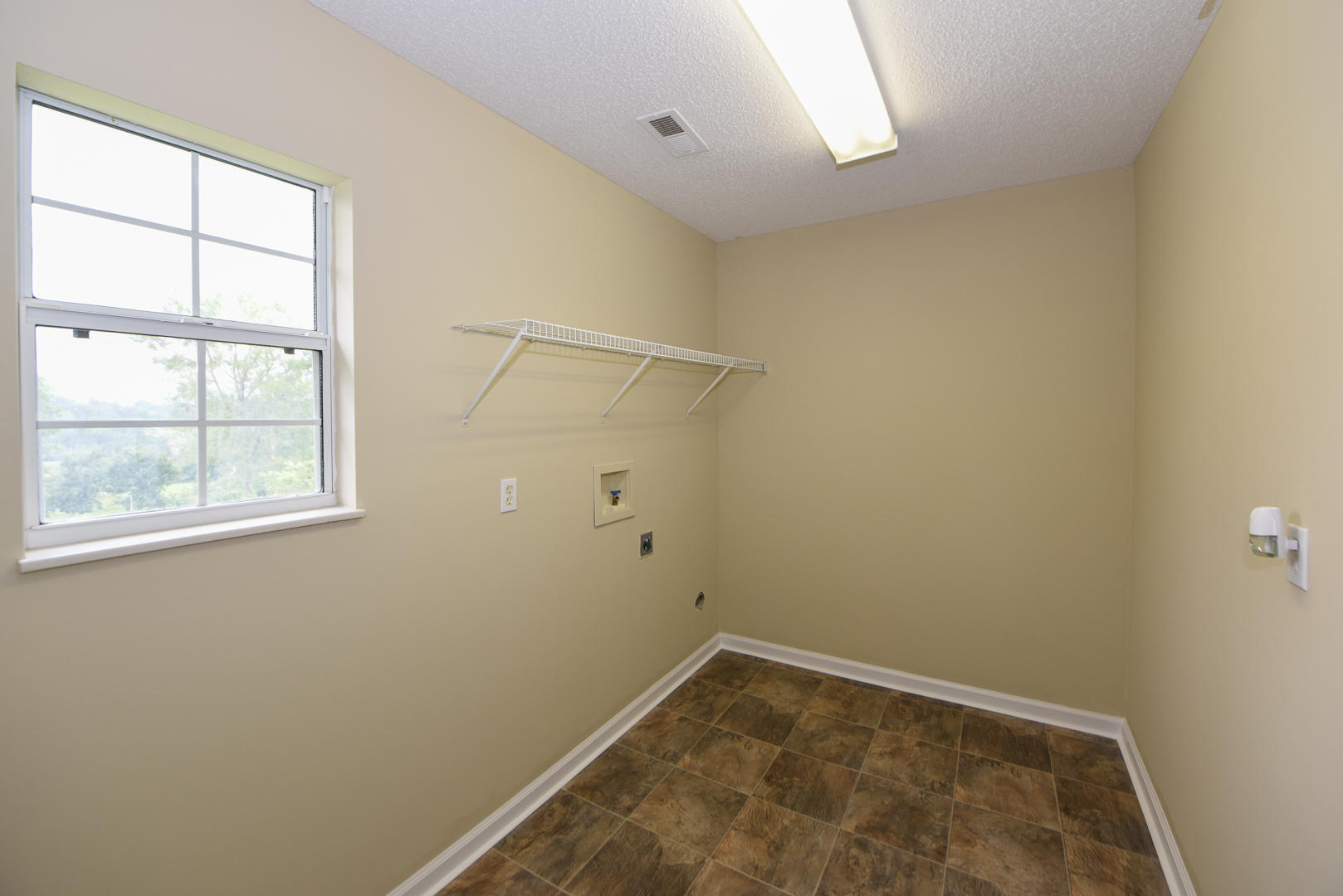 3038 Clover Hill Ridge Road Maryville, TN 37801 - Photo 10 of 22 10