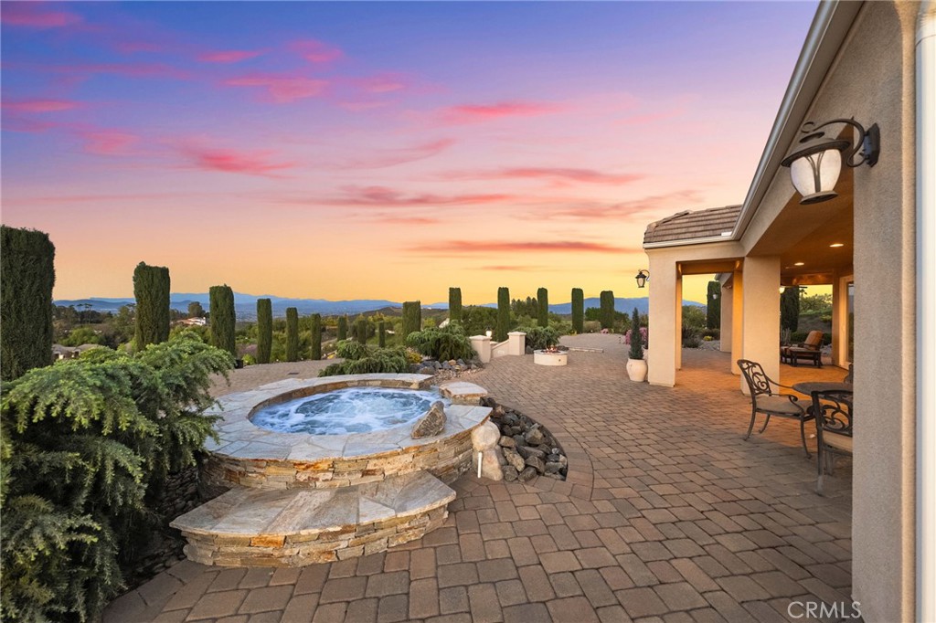 44195 Sunset Terrace Temecula, CA 92590 - Photo 60 of 74 a view of a backyard with sitting area
