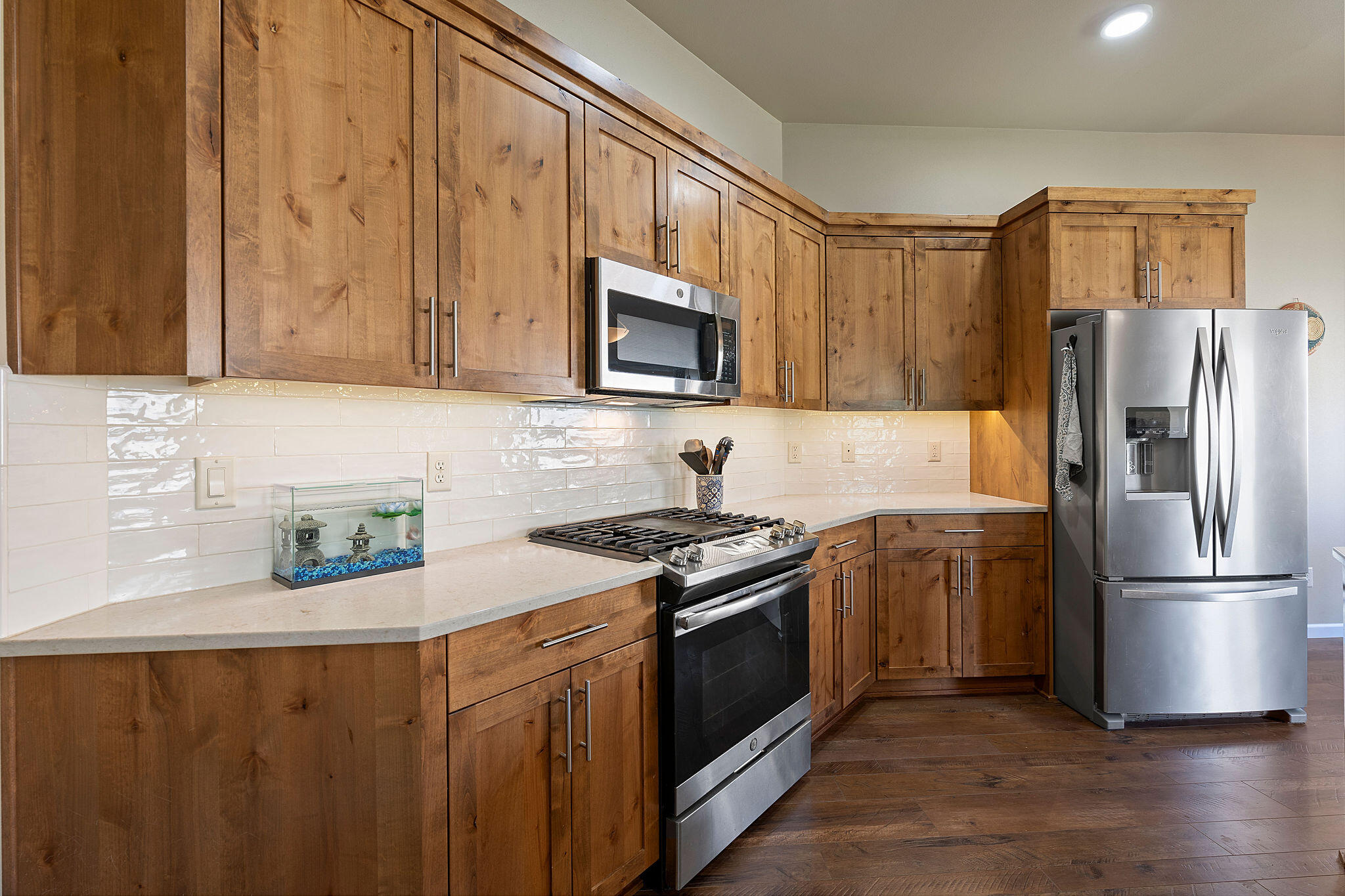 2273 Northeast Valley View Madras, OR 97741 - Photo 6 of 30