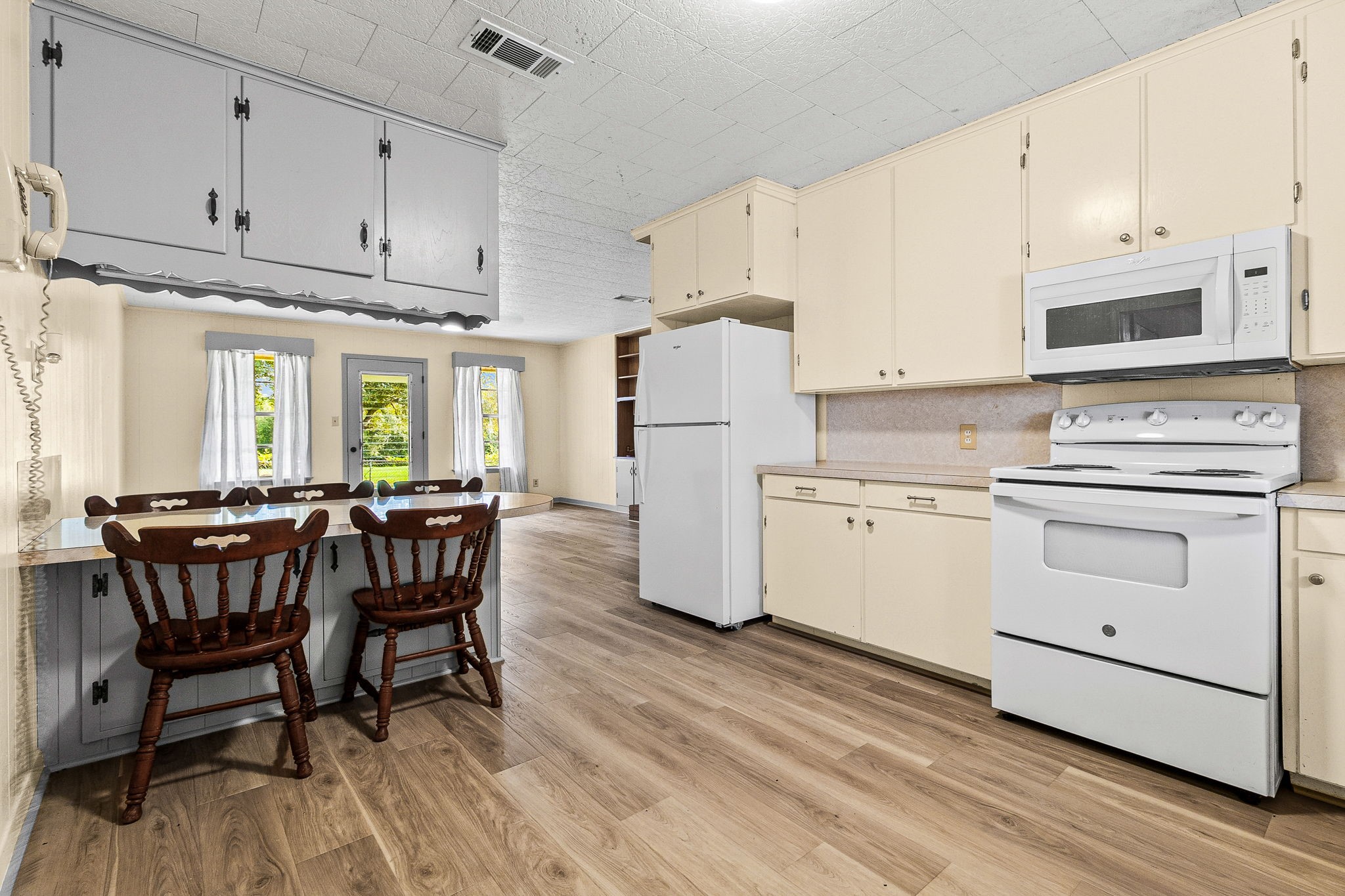 264 David Hon Road Livingston, TX 77351 - Photo 7 of 49 Kitchen View 2