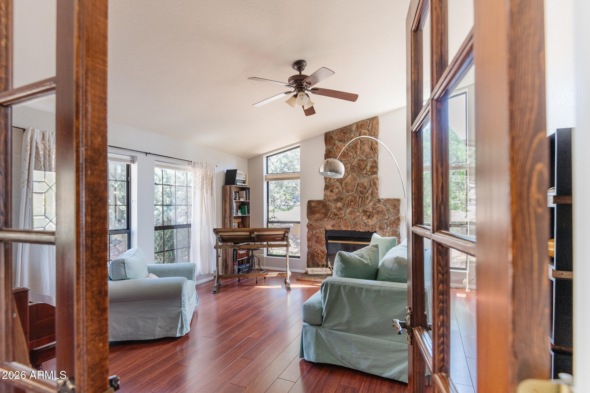 1040 Rodeo Road Sedona, AZ 86336 - Photo 11 of 61 10