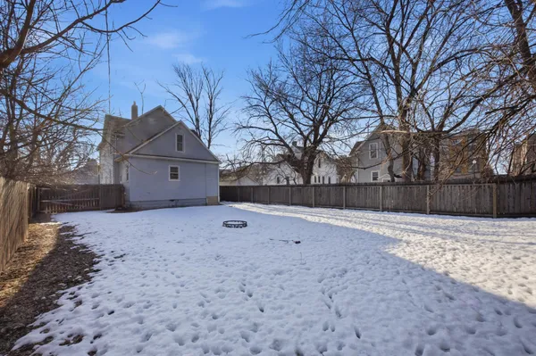 $215,000 | 412 12th Street North, Fargo, ND 58102