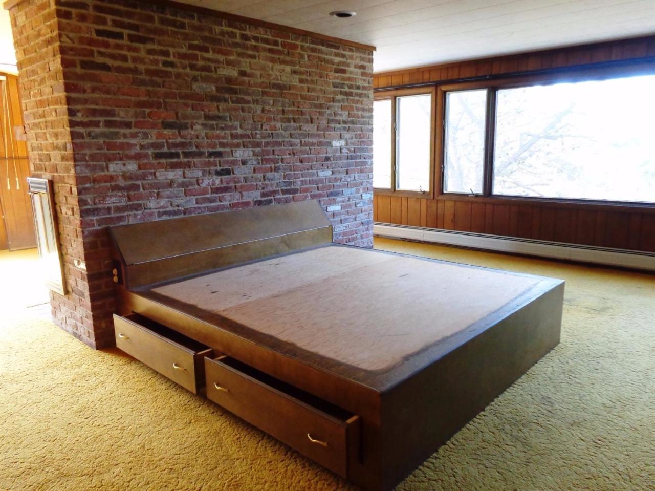 45 Uplands Drive Wellfleet, MA 02667 - Photo 21 of 35 a room with pool table and windows