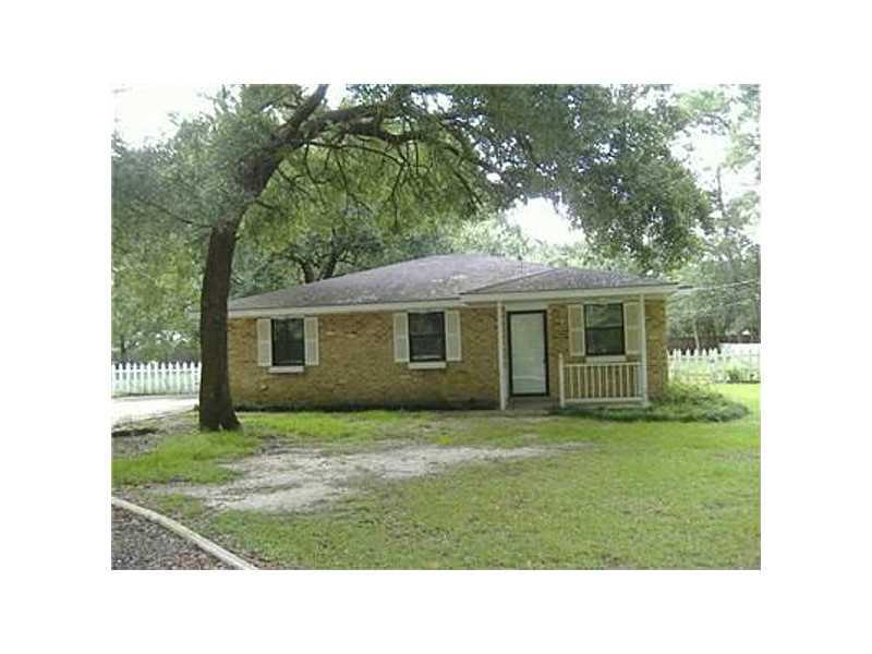 60430 North Tranquility Road Lacombe, LA 70445 - Photo 1 of 18 Gallery Image 1