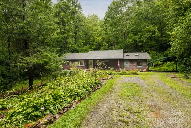 $500,000 | 19 Forge Drive, Mills River, NC 28759