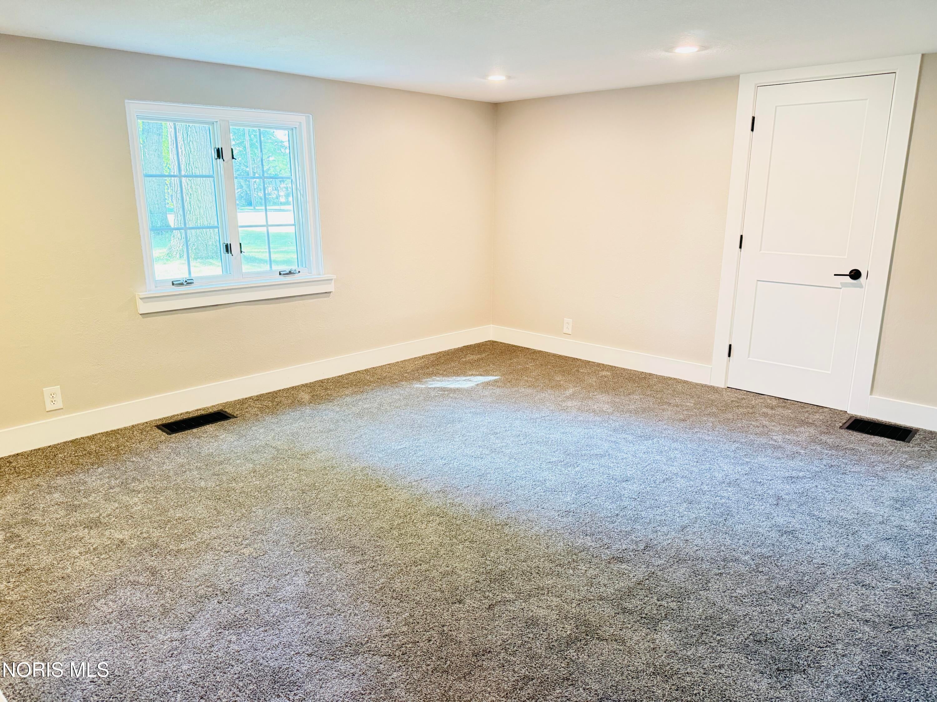 4028 West Laskey Road Toledo, OH 43623 - Photo 23 of 48 Gallery Image 23