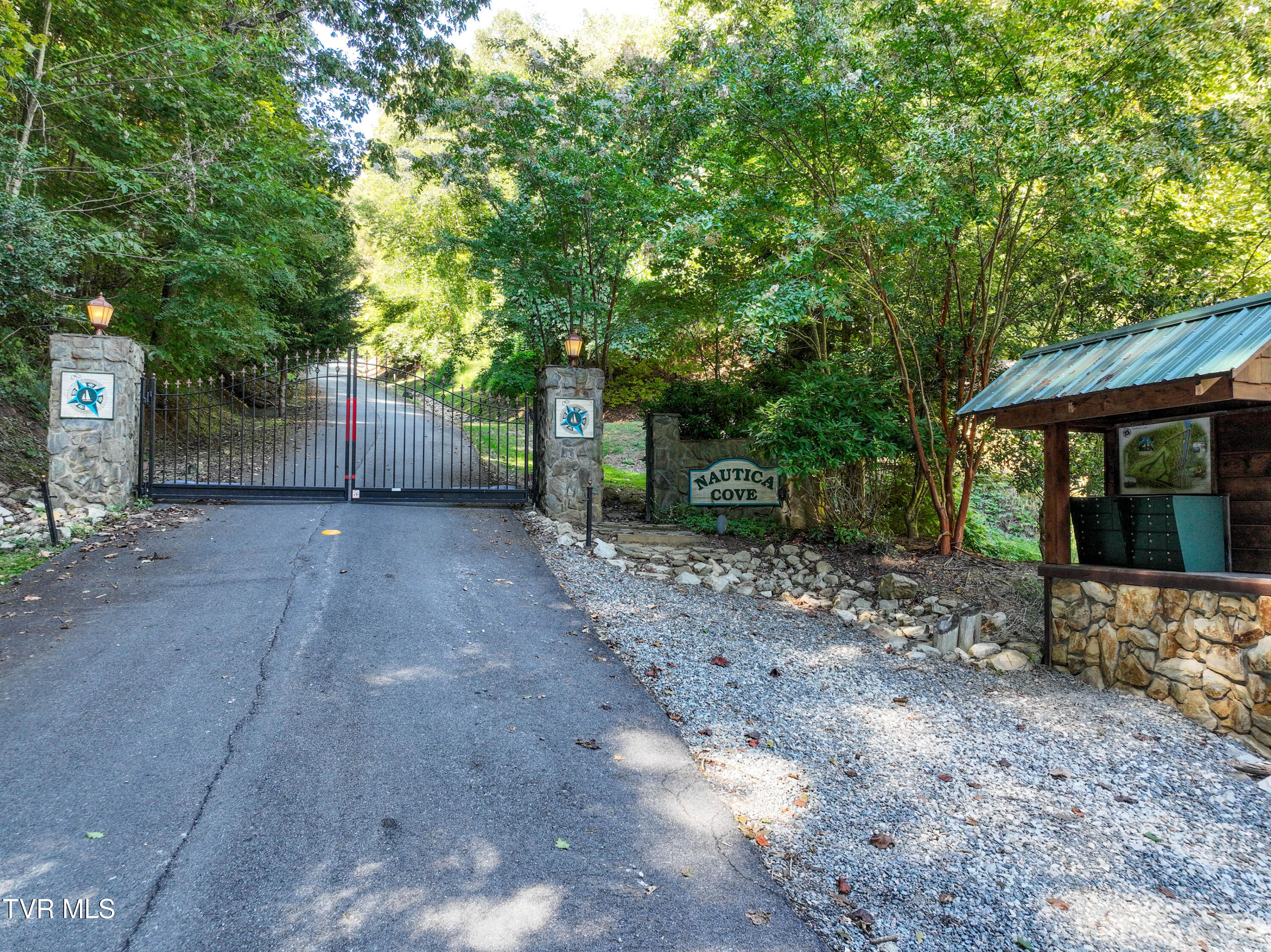 14-23 Gordon Ridge Road, Unit 14 23 26 Butler, TN 37640 - Photo 1 of 23 Gordons Ridge Rd Common Areas Drone EVAN