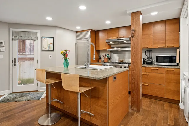 $4,999,000 | 1646 North Leavitt Street, Chicago, IL 60647