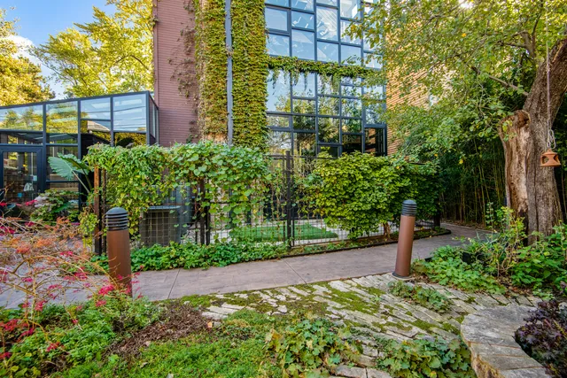 $4,999,000 | 1646 North Leavitt Street, Chicago, IL 60647