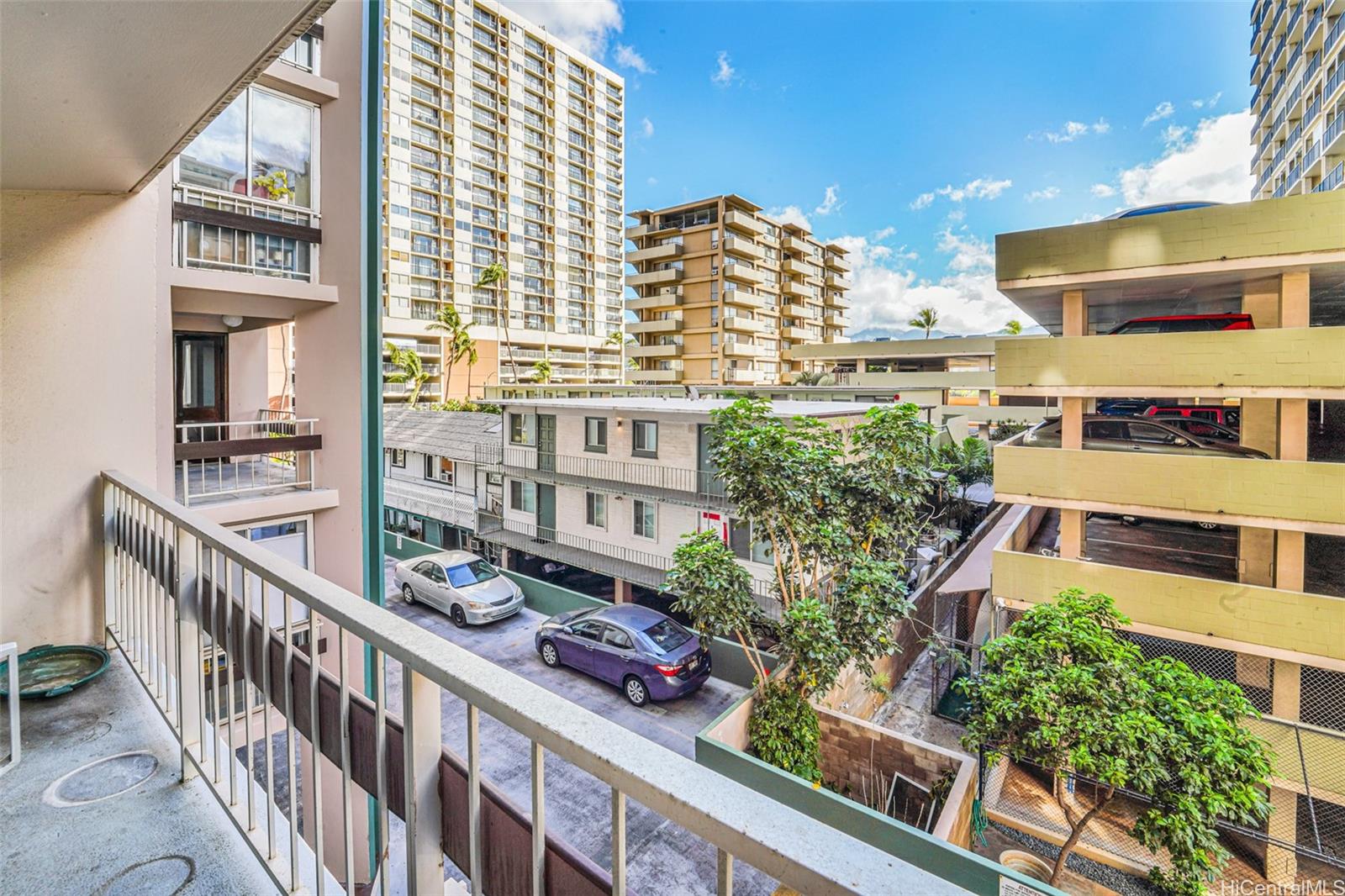 431 Nāhua Street, Unit 309 Honolulu, HI 96815 - Photo 16 of 25 a view of a city from a balcony