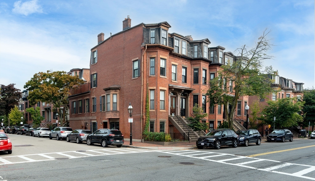 126 Appleton Street, Unit 126 Boston, MA 02116 - Photo 16 of 17 Gallery Image 16