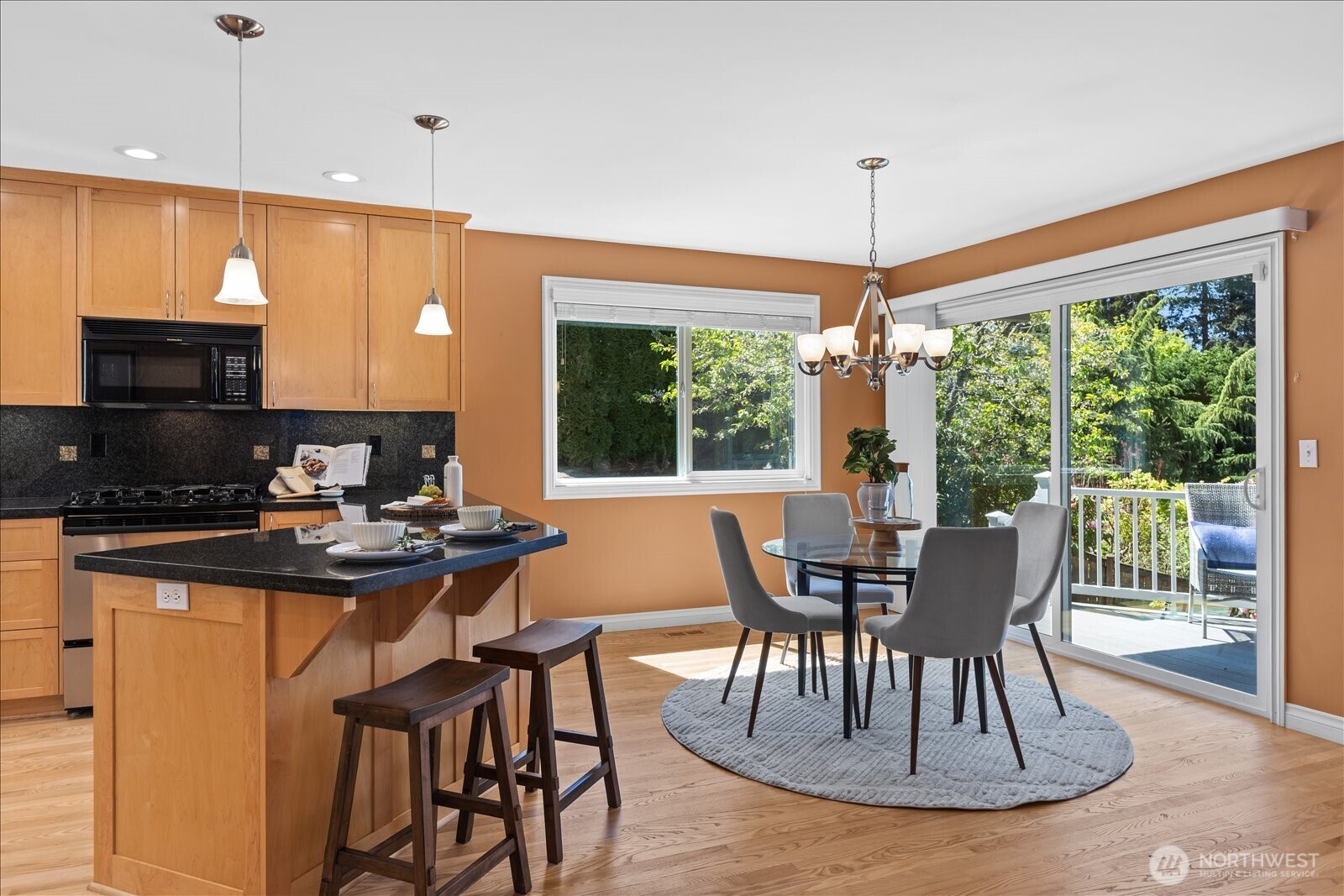 16209 70th Place West Edmonds, WA 98026 - Photo 10 of 39
