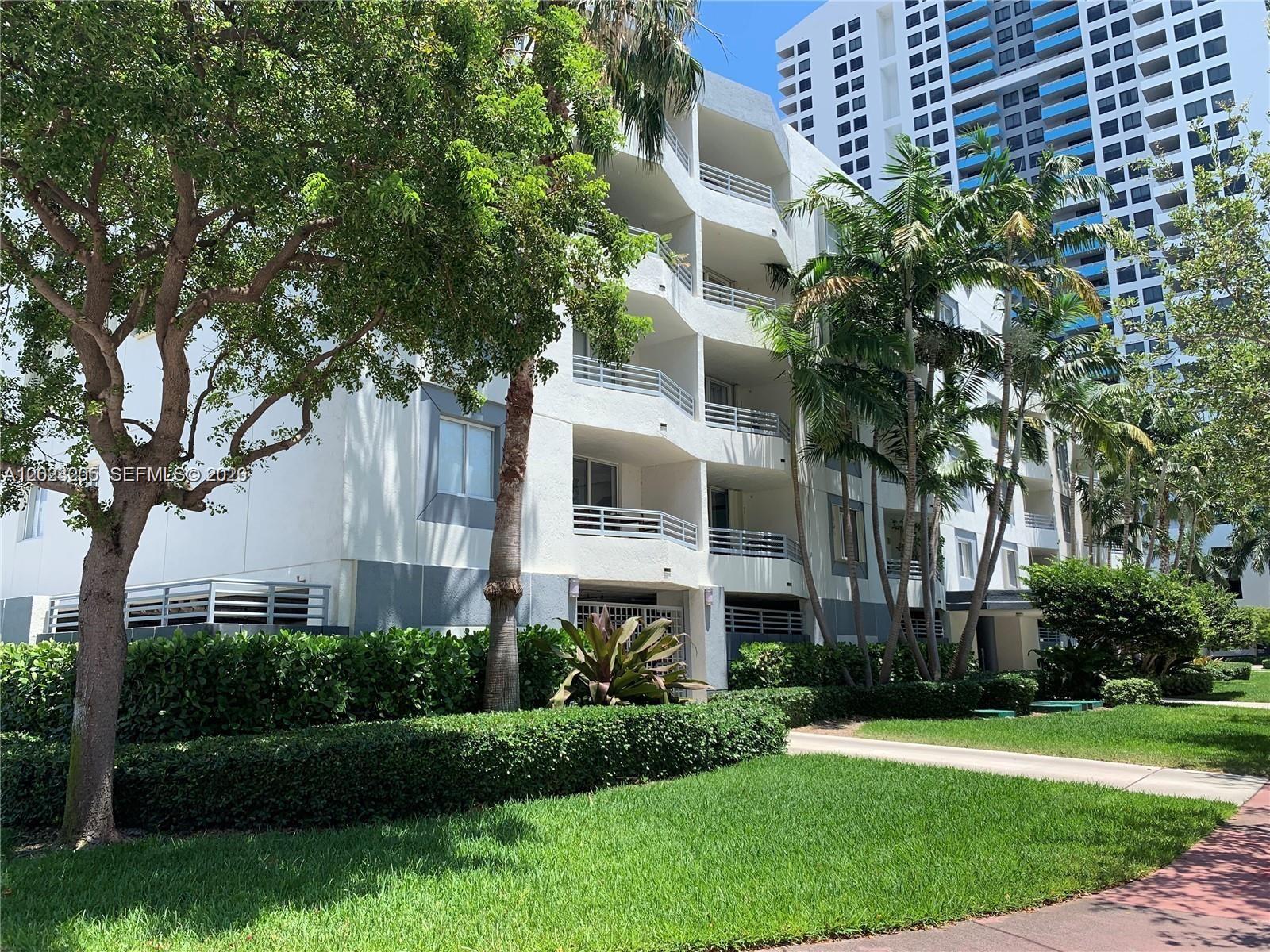 1401 Bay Road, Unit 312 Miami Beach, FL 33139 - Photo 5 of 12