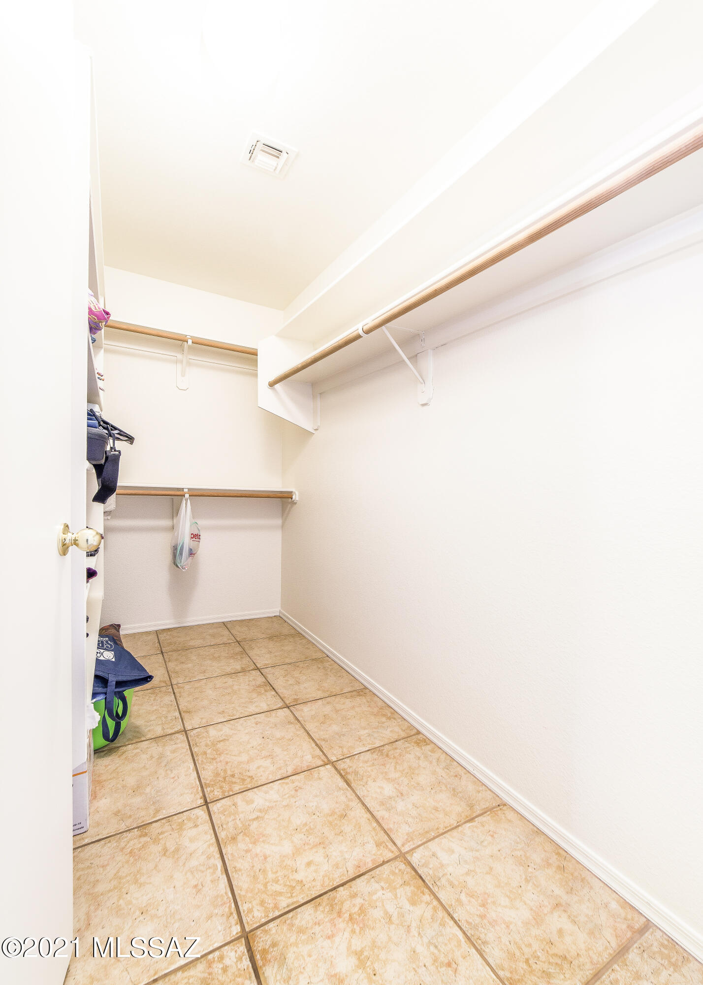 7325 East Cross Ridge Place Tucson, AZ 85710 - Photo 14 of 19