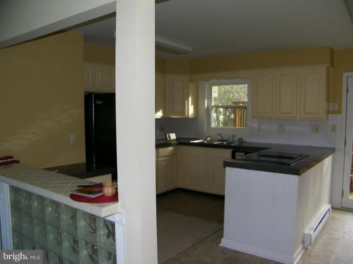 42 Edgewood Road Dover, DE 19901 - Photo 6 of 22 Gallery Image 6