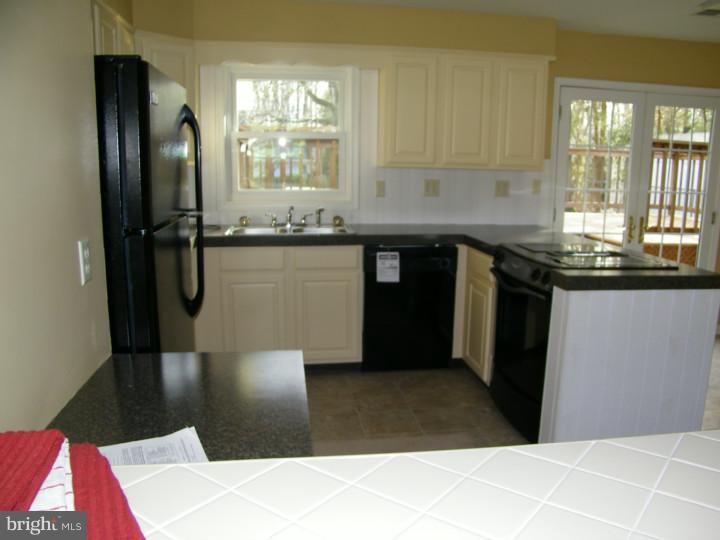 42 Edgewood Road Dover, DE 19901 - Photo 7 of 22 Gallery Image 7