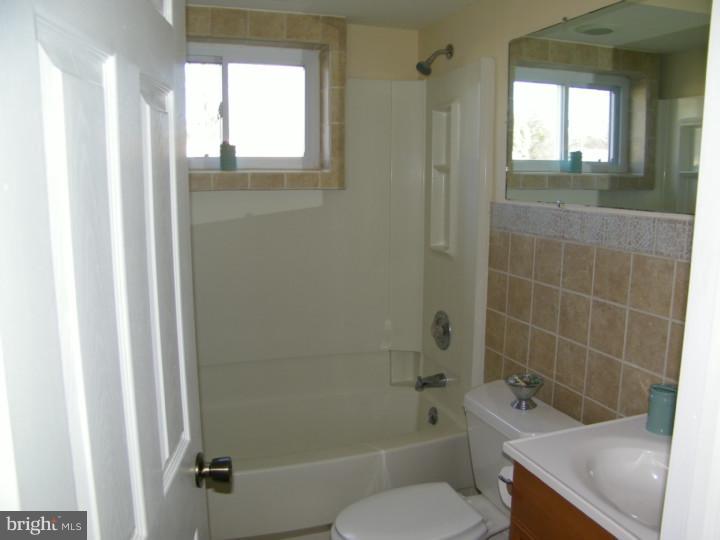 42 Edgewood Road Dover, DE 19901 - Photo 10 of 22 Gallery Image 10