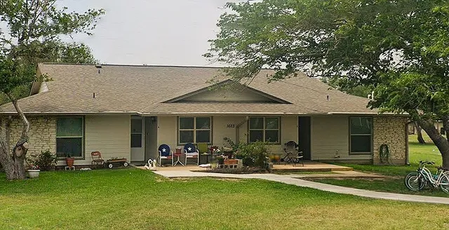 $561 | 1623 East Northwest Boulevard, Georgetown, TX 78628