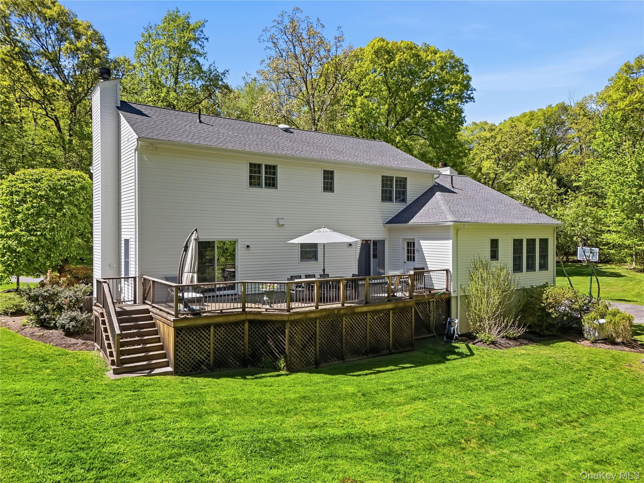 21 Kitchawan Road Pound Ridge, NY 10576 - Photo 4 of 43