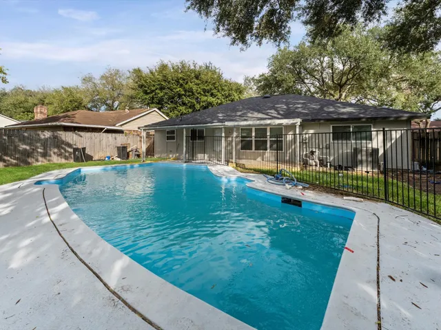 $234,900 | 1343 Wrotham Lane, Channelview, TX 77530