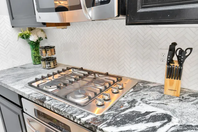 $8,000 | 10007 Hickory Trail Lane, Houston, TX 77064