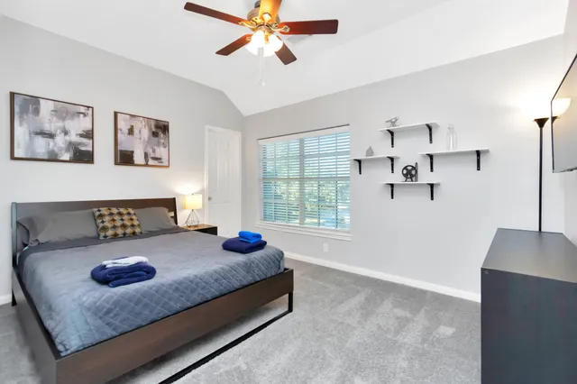 $8,000 | 10007 Hickory Trail Lane, Houston, TX 77064