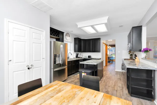 $8,000 | 10007 Hickory Trail Lane, Houston, TX 77064