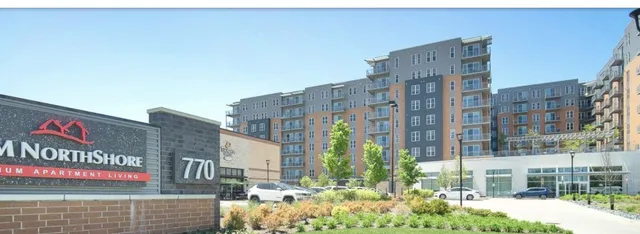 $3,519 | 770 Skokie Boulevard, Unit 8, Northbrook, IL 60062