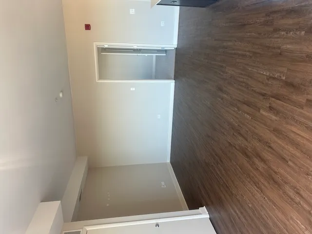 $3,519 | 770 Skokie Boulevard, Unit 8, Northbrook, IL 60062