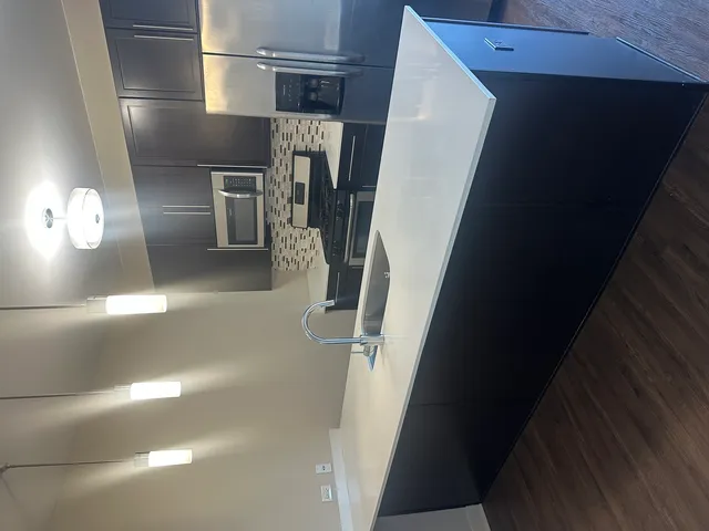 $3,519 | 770 Skokie Boulevard, Unit 8, Northbrook, IL 60062