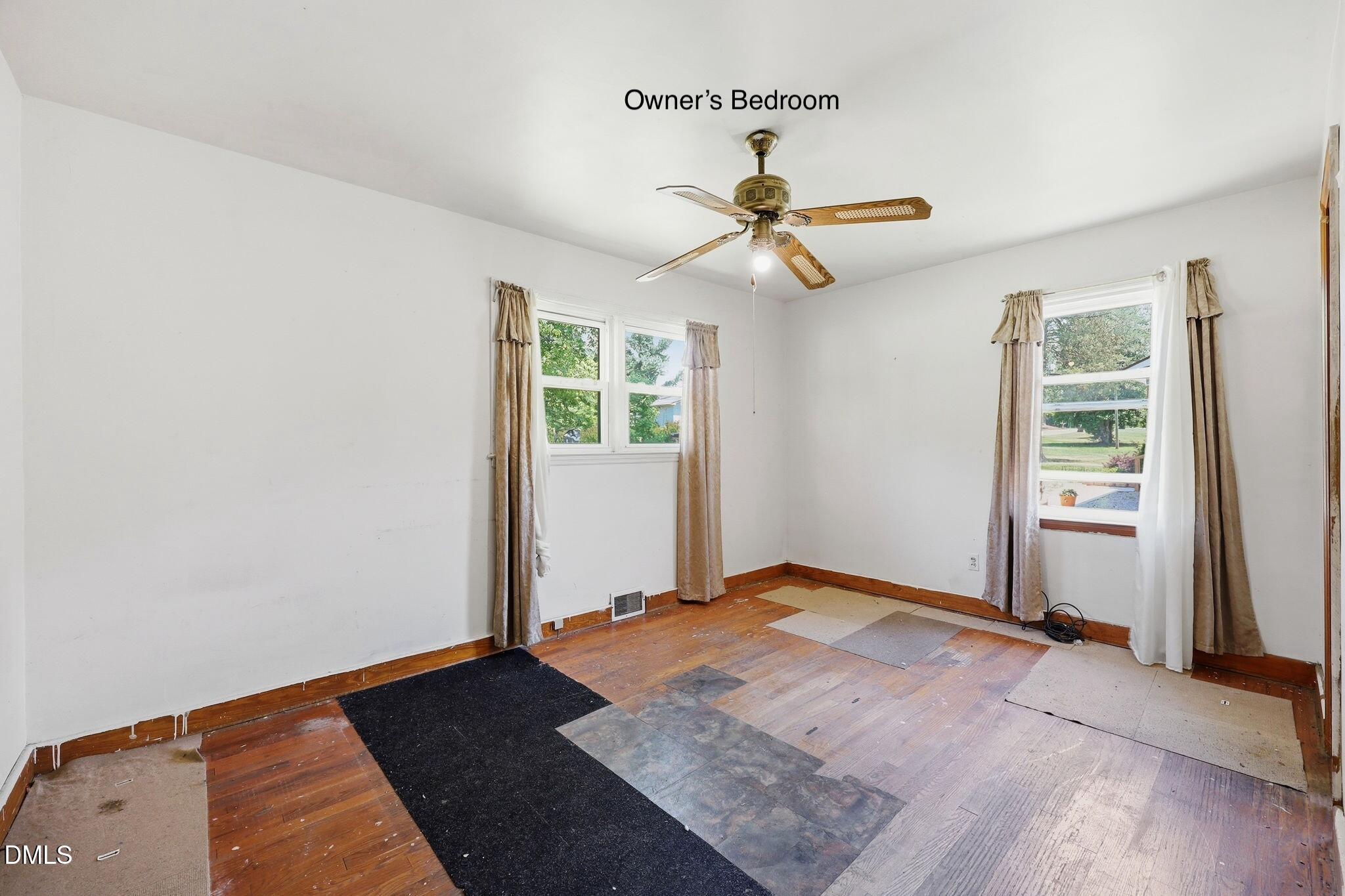 1315 Alpha Road Henderson, NC 27536 - Photo 21 of 26 Owners Bedroom