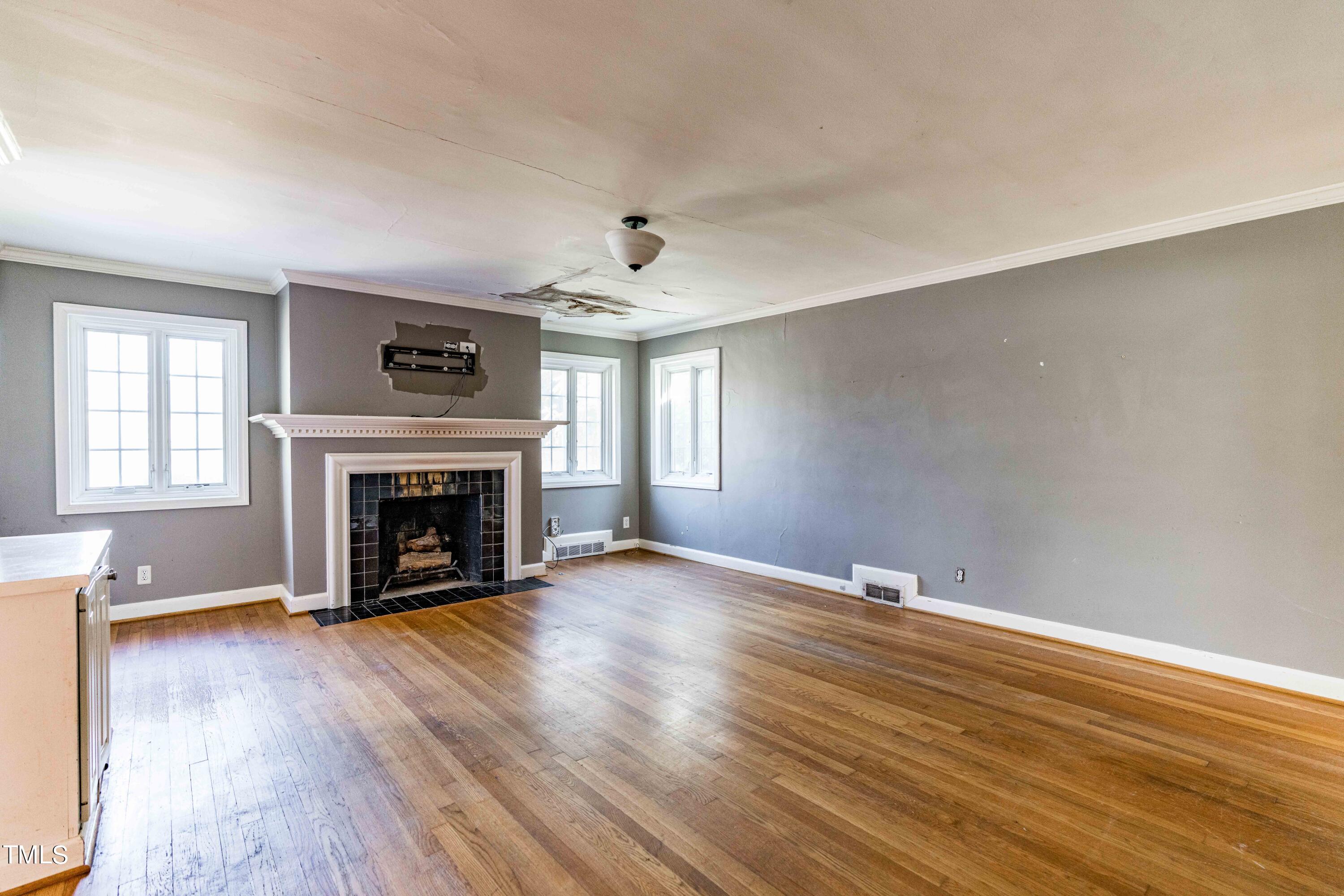 903 Lake Boone Trail Raleigh, NC 27607 - Photo 5 of 25 DSC04288