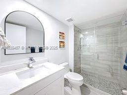 350 Grapetree Drive, Unit 405 Key Biscayne, FL 33149 - Photo 34 of 36