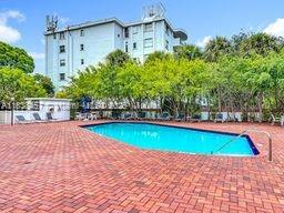 350 Grapetree Drive, Unit 405 Key Biscayne, FL 33149 - Photo 35 of 36