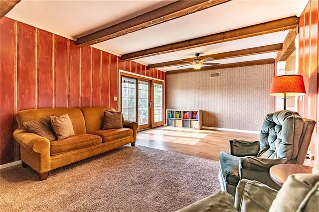 $448,000 | 10368 Northwest Hwy O, Blairstown, MO 64726