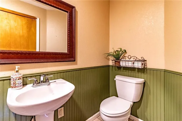 $448,000 | 10368 Northwest Hwy O, Blairstown, MO 64726