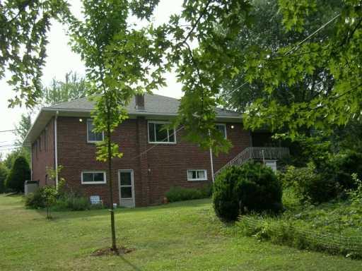 2794 Brodhead Road Aliquippa, PA 15001 - Photo 8 of 8 Gallery Image 8