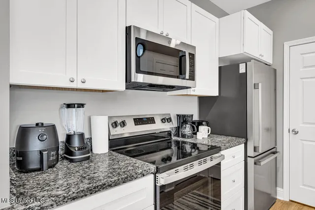 $1,650 | 12088 Lamey Brg Road, Unit 105, D'Iberville, MS 39540