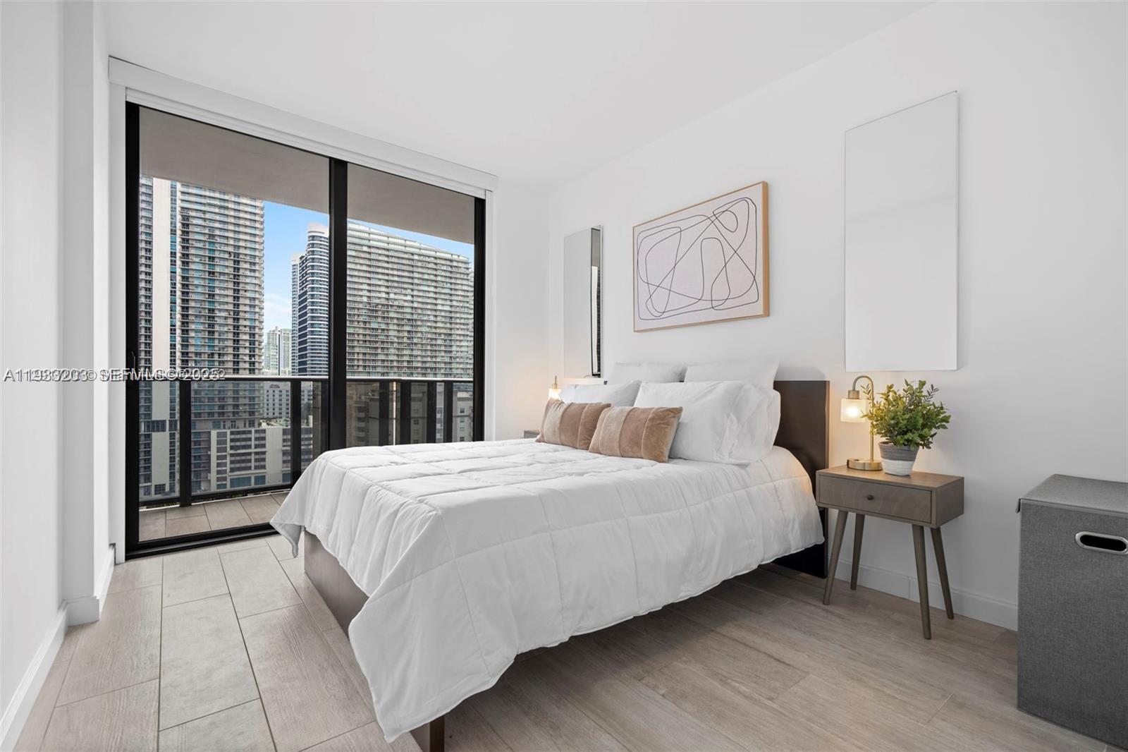 45 Southwest 9th Street, Unit 1403 Miami, FL 33130 - Photo 19 of 29